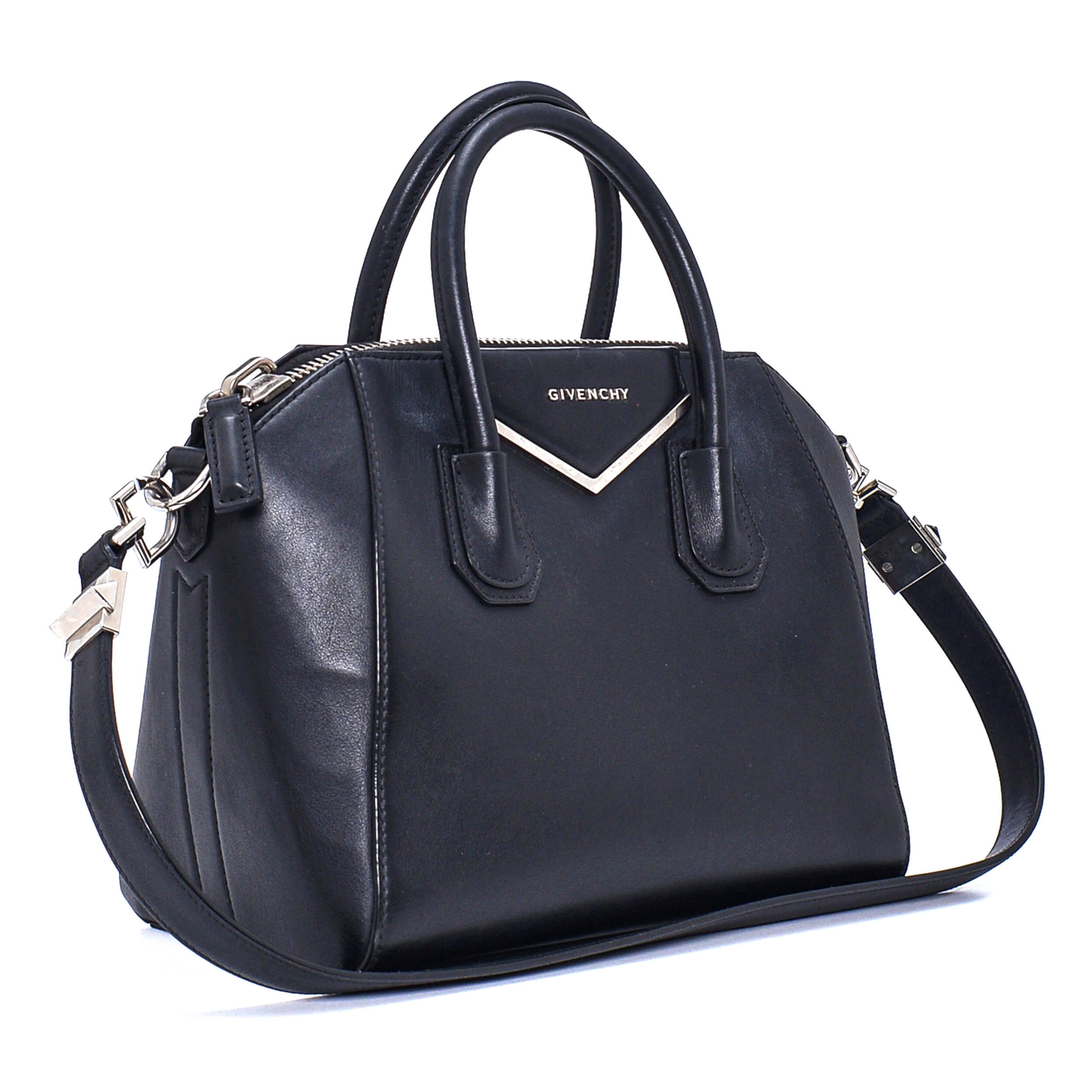 Givenchy - Black Leather Medium Antigona Bag